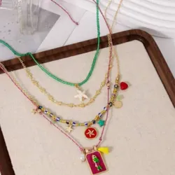 Conjunto de collares de colores
