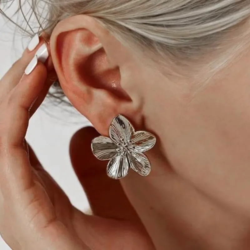 Flor plateada 