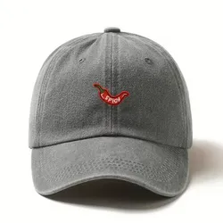 Gorra gris con chile rojo