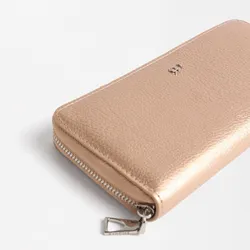 Monedero color oro rosa