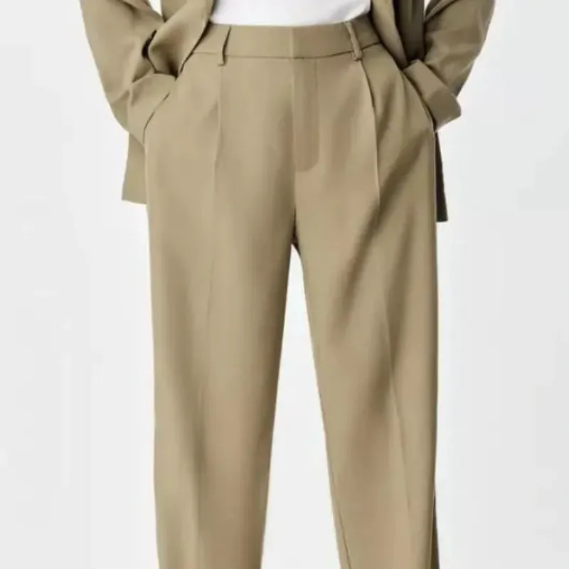 Pantalón de tela verde