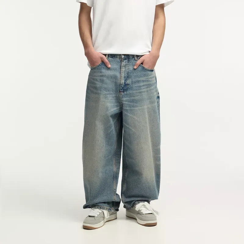 Pantalón extra baggy