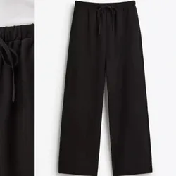 Pantalón negro de tela