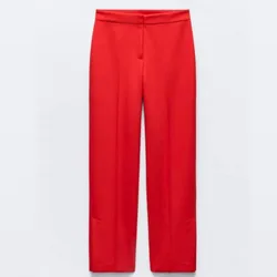 Pantalón recto bajo aberturas 