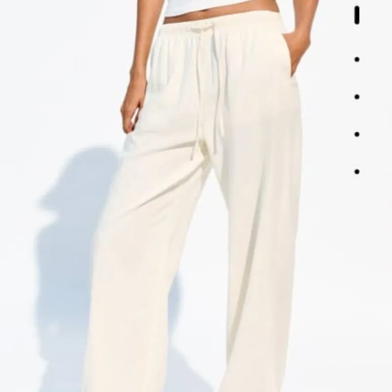 Pantalonera amarillo claro