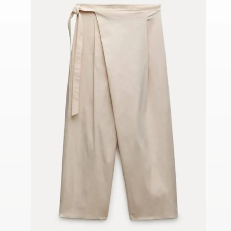 Pantaloneta estilo pareo