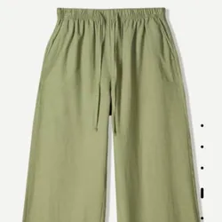 Pantaloneta verde lino