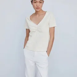 Pullover corte V blanco