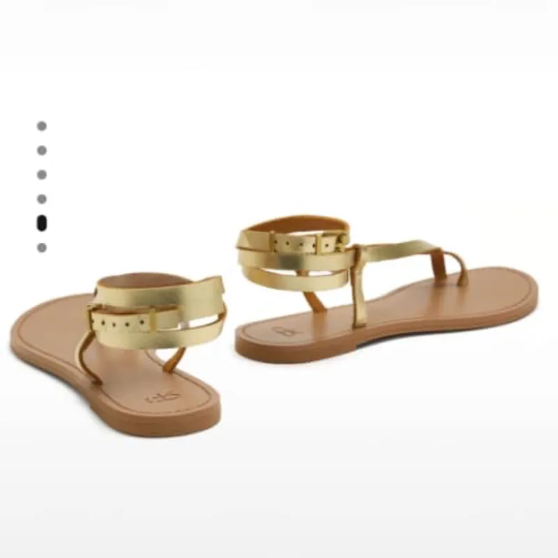 Sandalias con cinta dorada