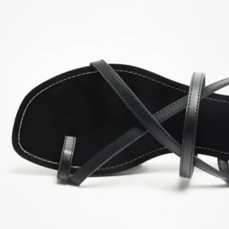 Sandalias negras tiras 