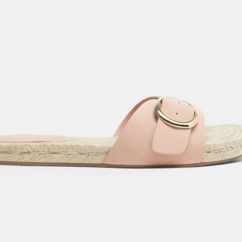 Sandalias rosa con hebilla 