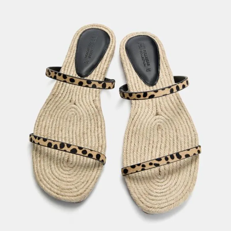 Sandalias tira de animal print 