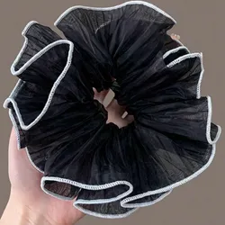 Scrunchie negro borde blanco