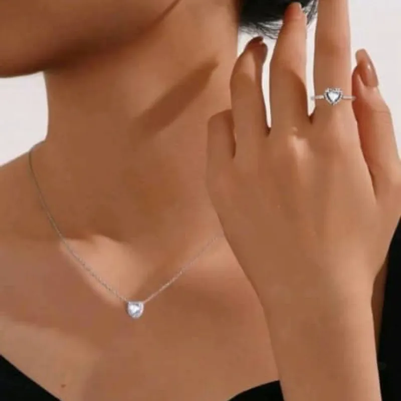 Set de collar/anillo/pendientes de plata corazón 