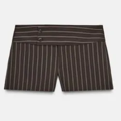 Short de rayas