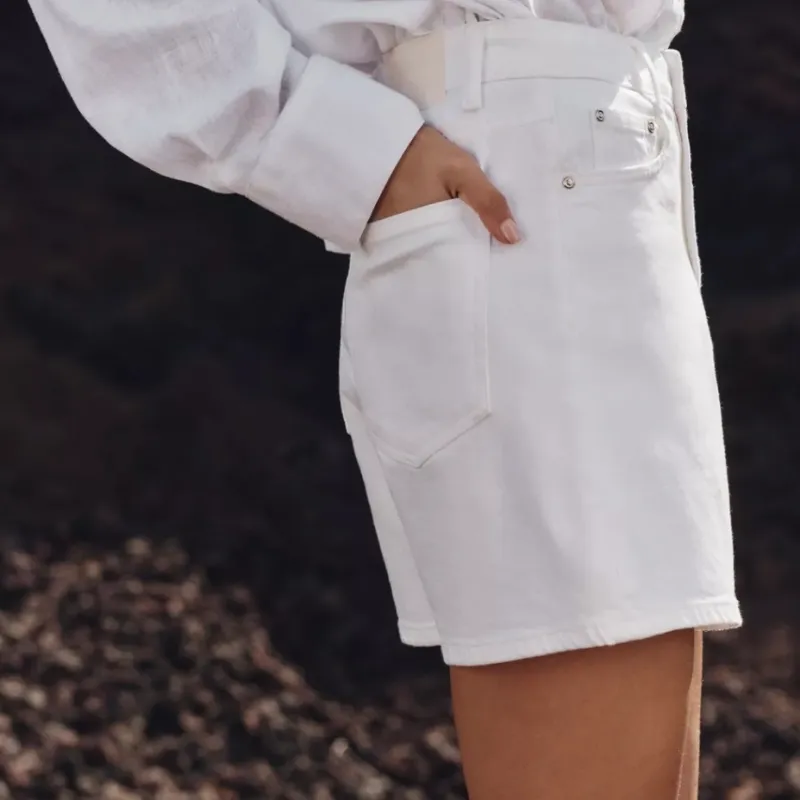 Short Denim Mom fit tiro alto