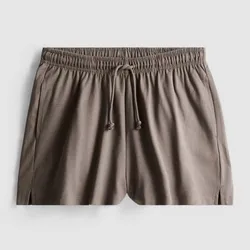 Short marrón claro