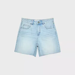 Short mezclilla clara 