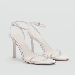 Tacones blancos