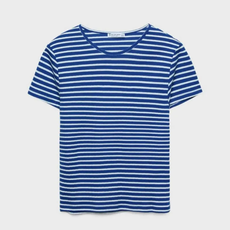 Top azul listas blancas 