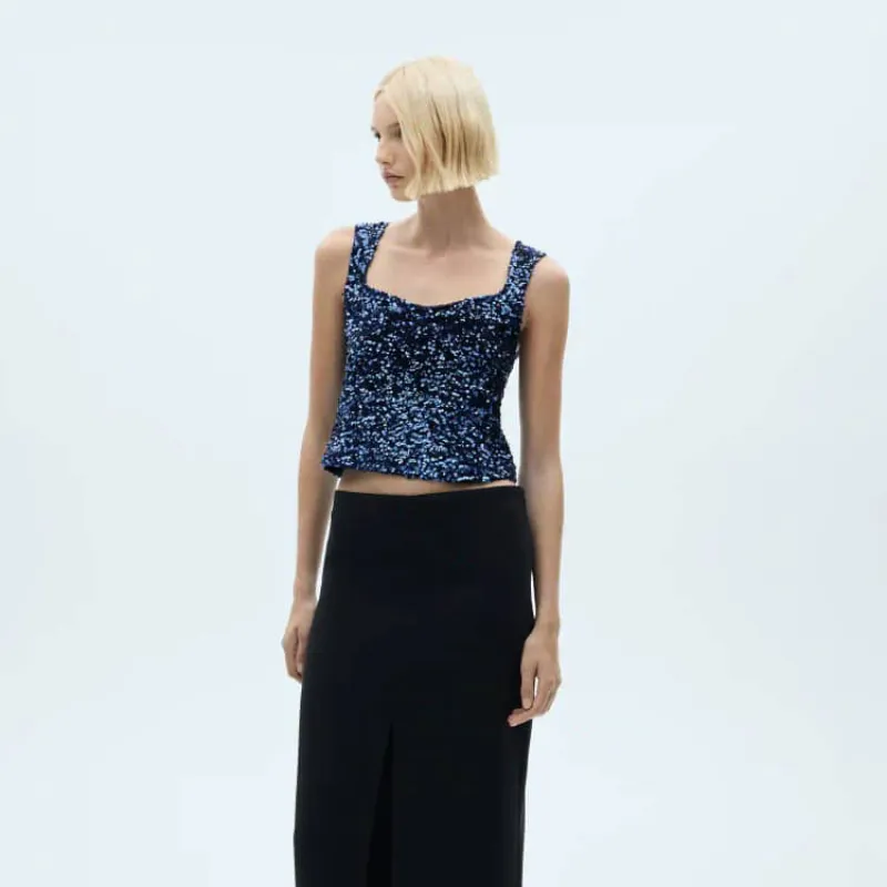 Top corte recto y lentejuelas azul 