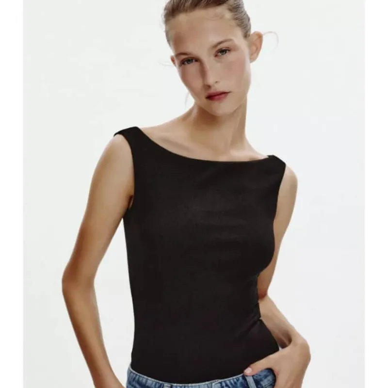 Top negro hombros