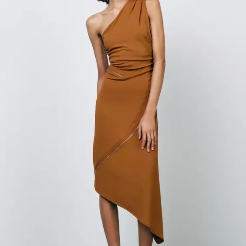 Vestido color mostaza