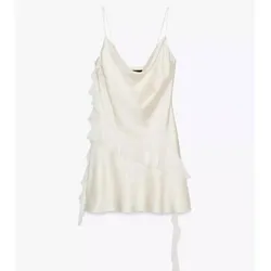 Vestido de vuelos blanco