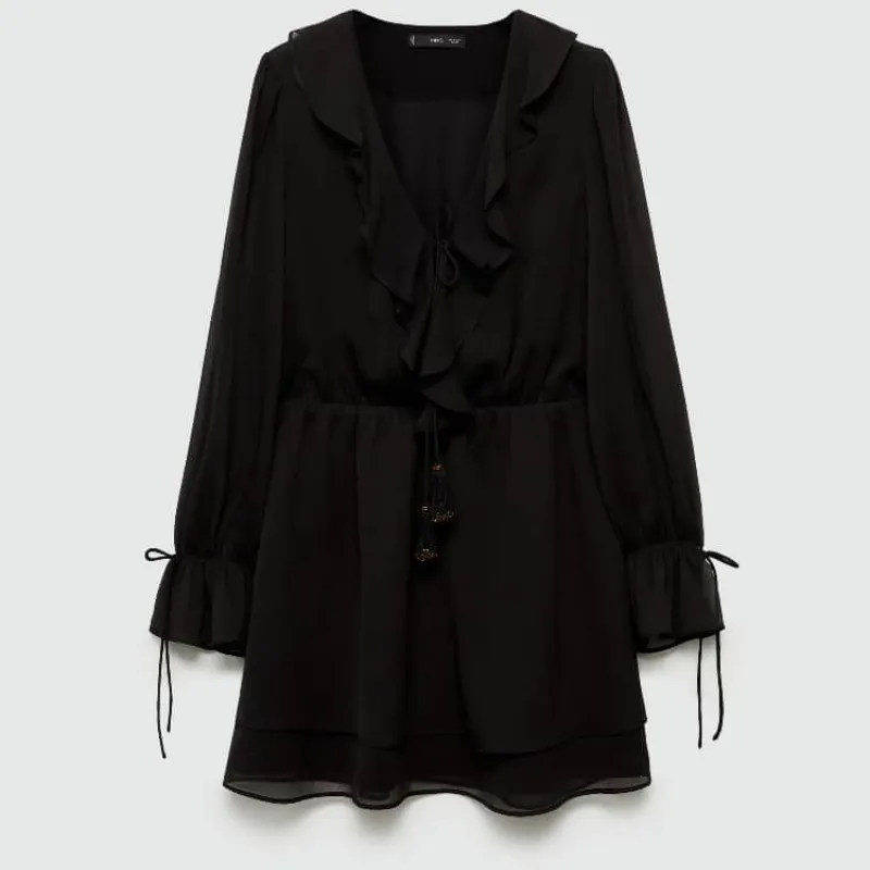 Vestido negro de mangas 