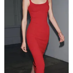 Vestido rojo entallado