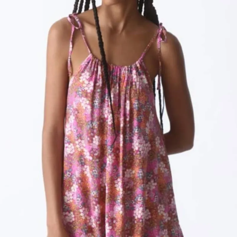 Vestido tirantes de flores