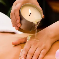Masaje con velas aromáticas ( 60min ) 