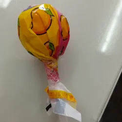 Chupa chupa pequeño 