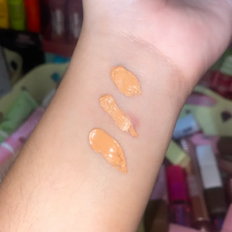 Base liquida de maquillaje BB con alta cobertura y protección solar