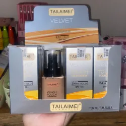 Base líquida de maquillaje VELVET TOUCH con alta cobertura y protección solar de SPF 10+