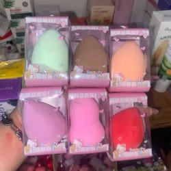 Beauty blender o esponja facial de maquillaje de HELLO KITTY