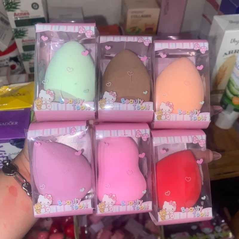 Beauty blender o esponja facial de maquillaje de HELLO KITTY