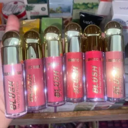 Blush líquido dupe de RARE BEAUTY con alta pigmentación
