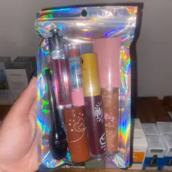 Bolsita de maquillaje tono Espressop.2