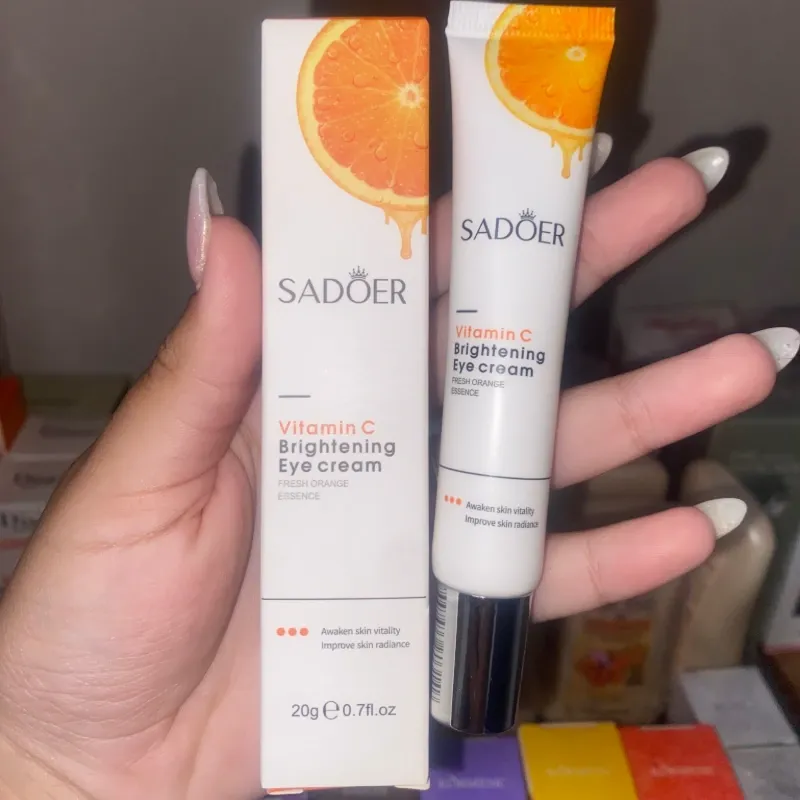 Contorno de ojos de VITAMINA C de la marca SADOER