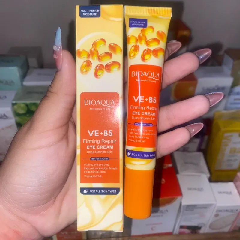 Contorno de ojos de VITAMINA E y VITAMINA B5 de la marca BIOAQUA
