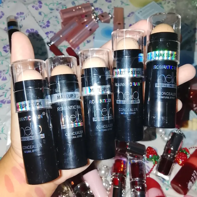 Corrector en barra dupe de MAYBELLINE