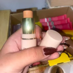 Corrector en barra Favor Beauty