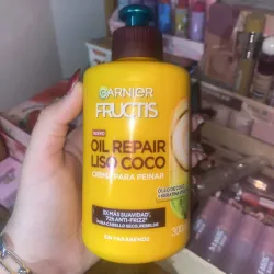 Crema de peinar ACEITE REPARADOR de COCO de la marca GARNIER