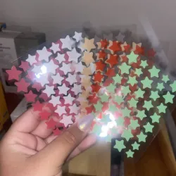 Lámina de 40 parches de estrellas para eliminar los brotes de acné