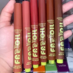 Lip balm hidratante en formato stick dupe de NYX