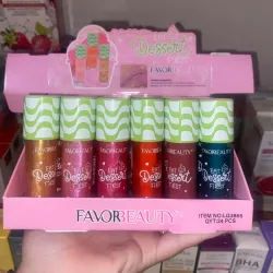 Lip gloss EAT DESSERT con brillitos y transparentes