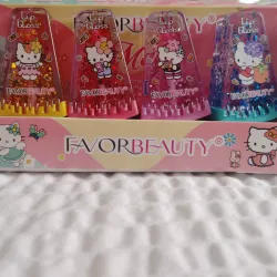 Lip gloss en forma de paleta grande de Hello Kitty 