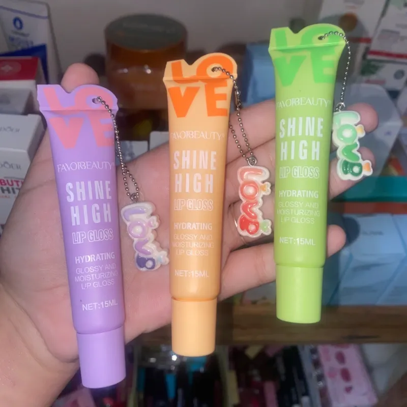 Lip gloss JUMBO SHINE HIGH