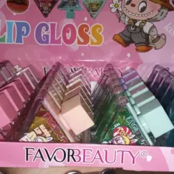 Lip gloss mágico de Labubu🌸